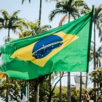 O xadrez do Banco Central: Selic em queda e a porta fechada para as criptos no câmbio oficial